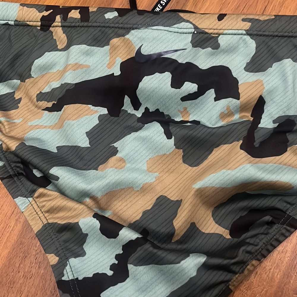 New Nike Camo Green Bikini Bottom size XXL - Picture 4 of 4